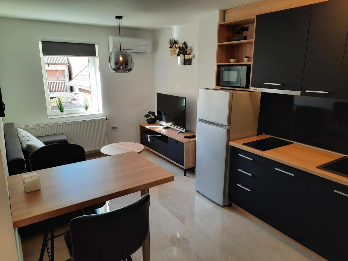 Apartmani New York Nova Gradiska Zewnętrze zdjęcie