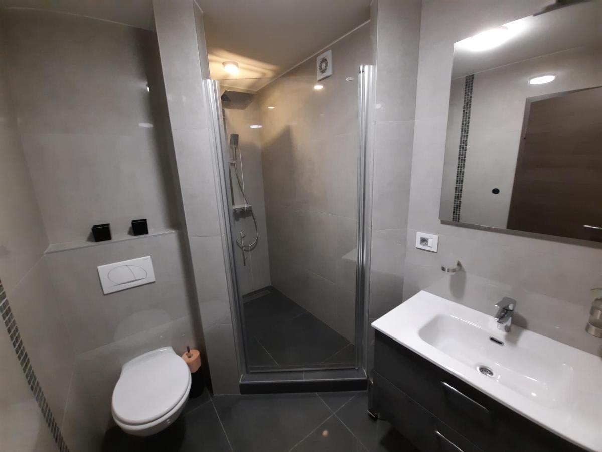 Apartmani New York Nova Gradiska Zewnętrze zdjęcie