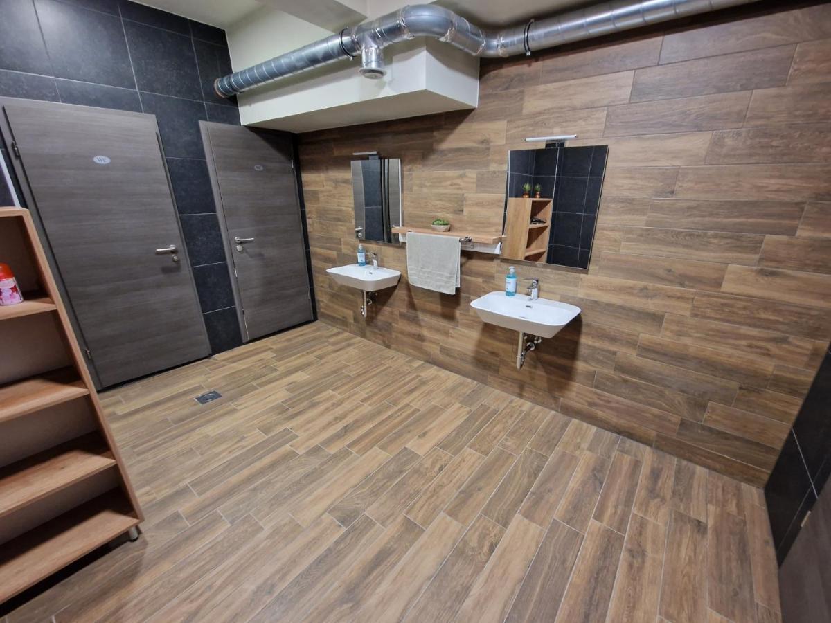 Apartmani New York Nova Gradiska Zewnętrze zdjęcie